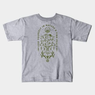 Lose yourself in nature Kids T-Shirt